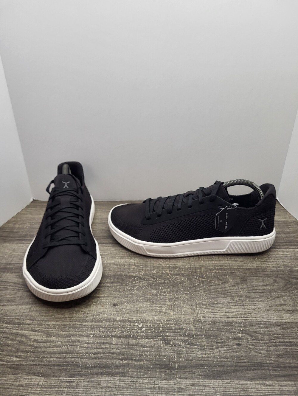 Flux Footwear Adapt Trainer Black Mens Size 9 Athletic Knit Shoes Sneakers New